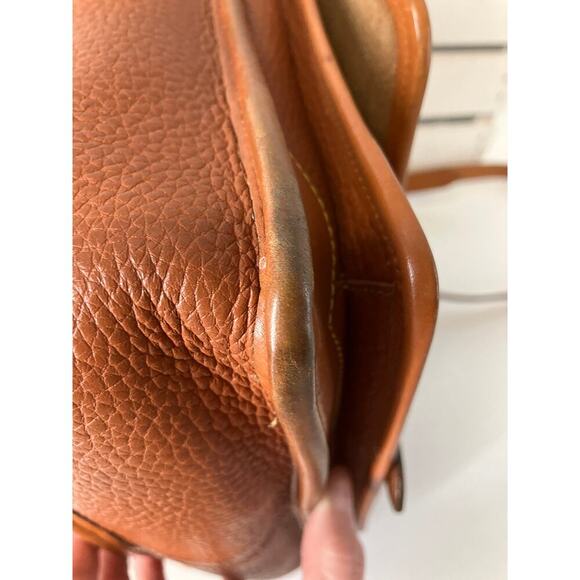 DOONEY & BOURKE VINTAGE BROWN PEBBLED LEATHER CROSSBODY BAG - Picture 12 of 16